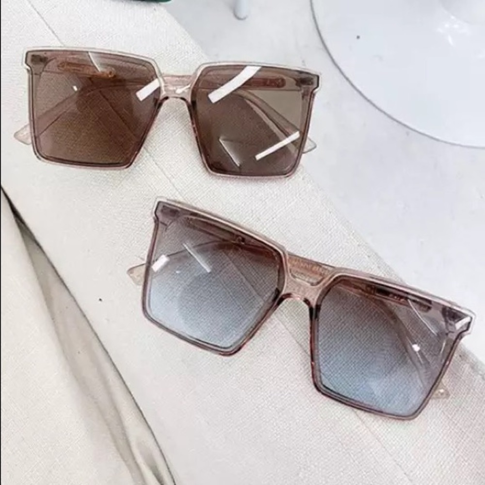 Oversized Square Tan Gradient Tint Sunglasses - Picture 3 of 6